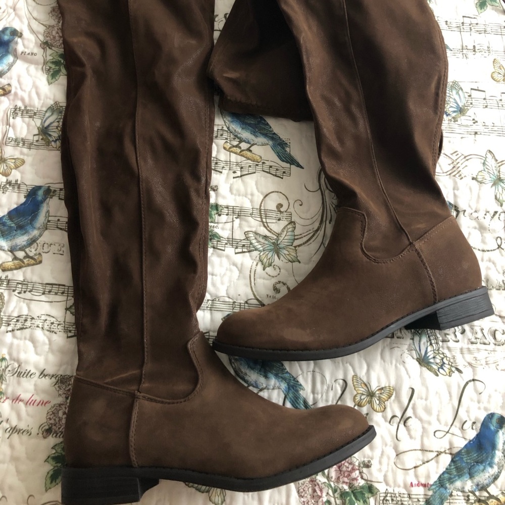 Over the knee boots